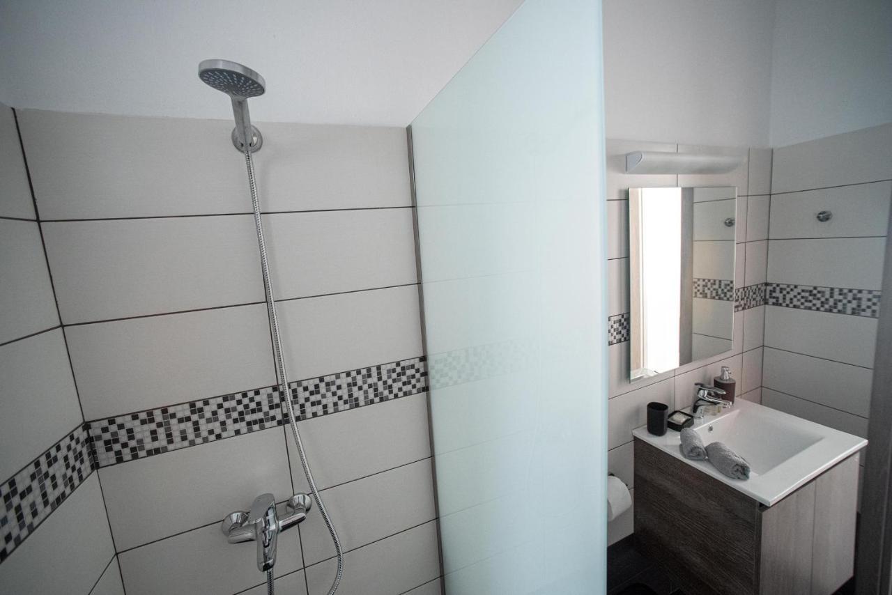 Appartement Litmus à Fira  Extérieur photo